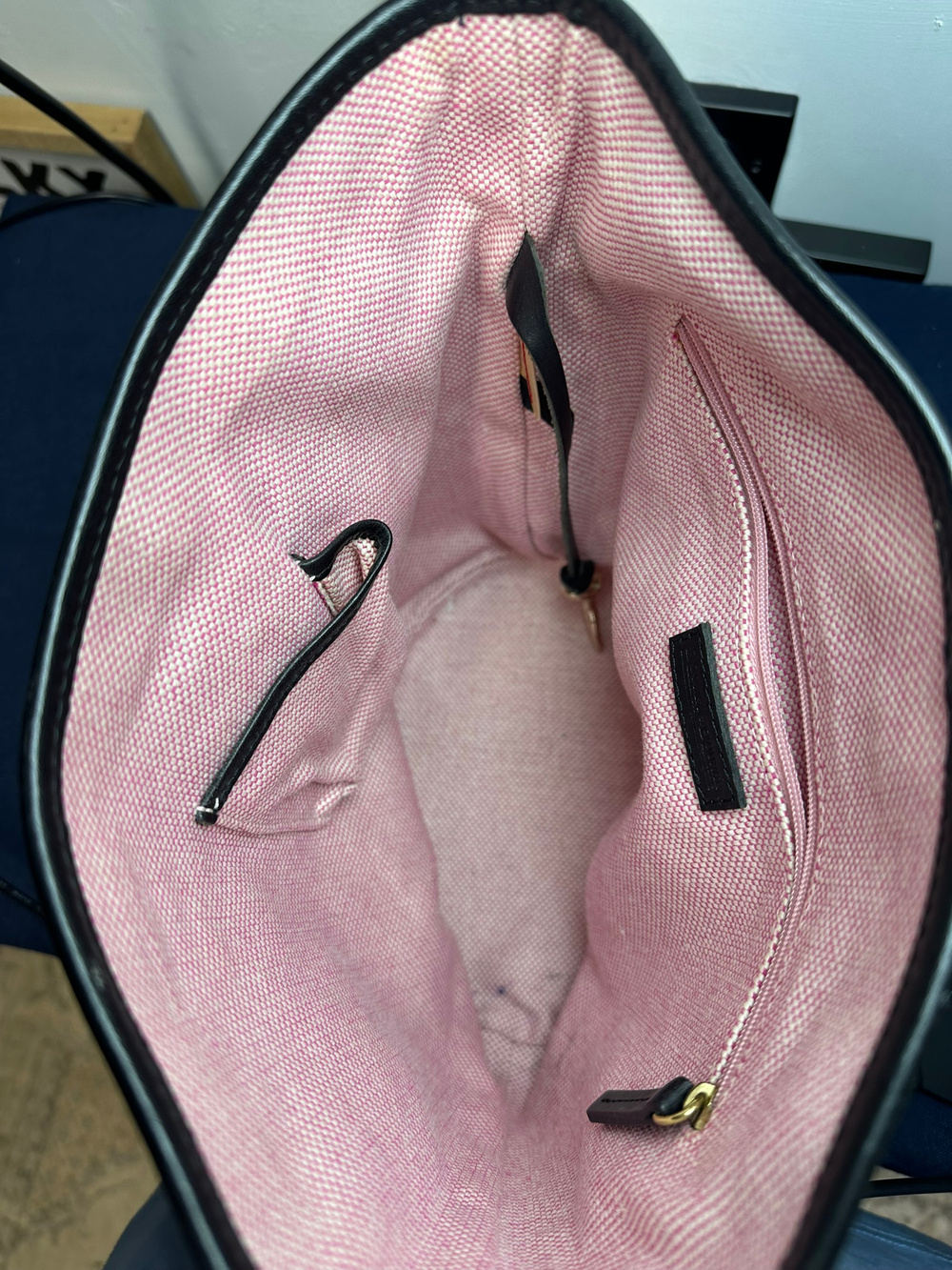 Dooney & Bourke | Vintage Canvas Leather Trim North South Bucket Bag - Picture 6 of 9